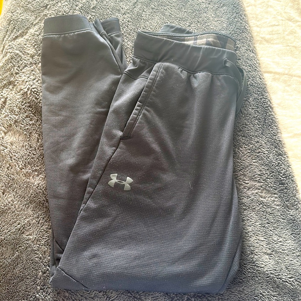 Under Armour Sweat Pants (Black- Size M)